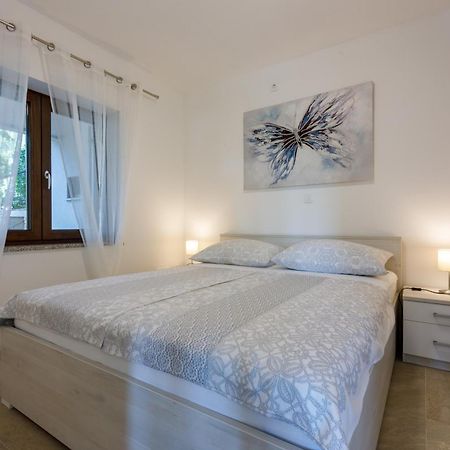 Anton 3 Apartment Crikvenica Luaran gambar