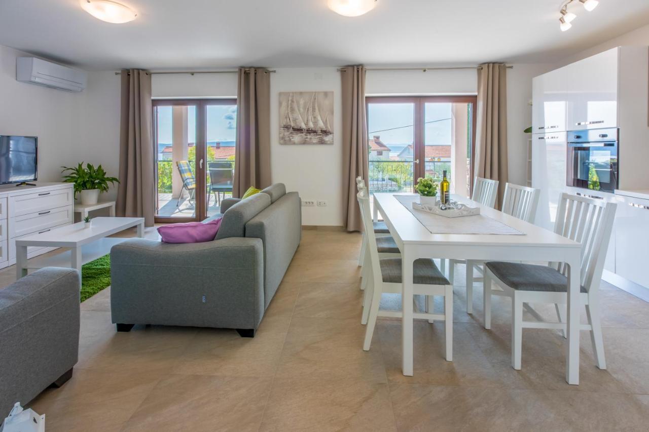 Anton 3 Apartment Crikvenica Luaran gambar