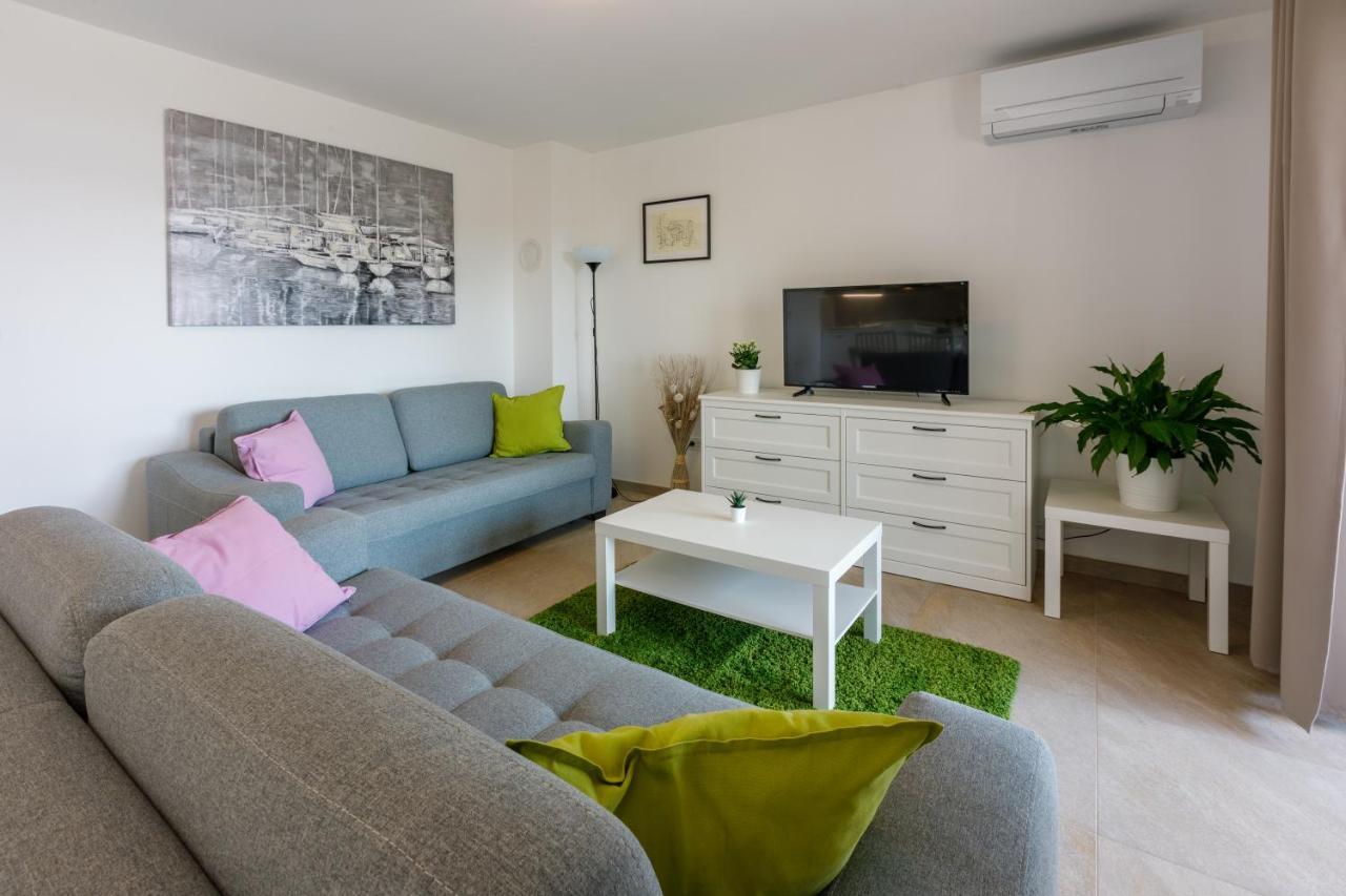 Anton 3 Apartment Crikvenica Luaran gambar