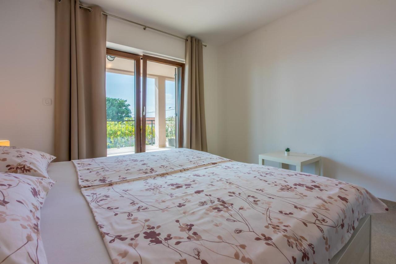 Anton 3 Apartment Crikvenica Luaran gambar